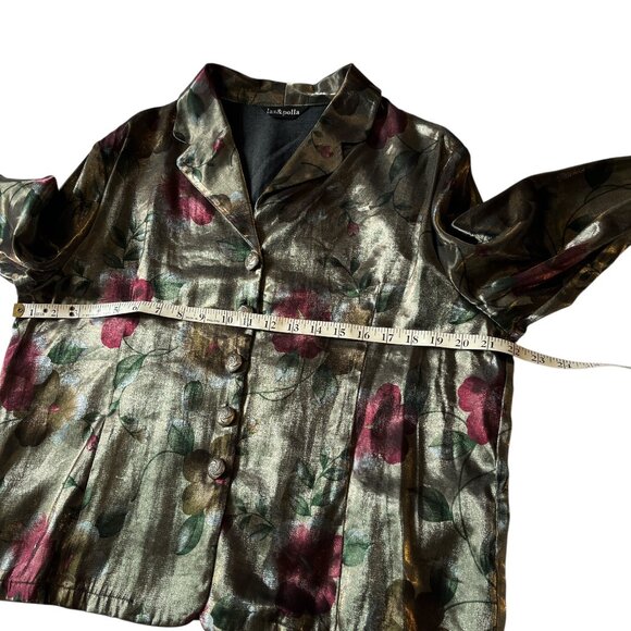 LAS & POLLA Blouse Sz *Large Silky Fabric Beautiful Buttons Long Sleeves Floral - Picture 8 of 13